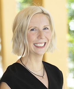Women Also Know Law (@womenknowlaw) on Twitter photo Please join us in congratulating Stetson Law’s Prof. <a href="/AKrenelkaChase/">Ashley Krenelka Chase</a> on her forthcoming article, “A Knight in Shining Nascency: Under-the-Radar Platforms as a Solution to Access to Justice for Incarcerated Litigants” in <a href="/UVA_LawBusRev/">Virginia Law & Business Review</a>! Read it here: buff.ly/3CQDDJw Please join us in congratulating Stetson Law’s Prof. <a href="/AKrenelkaChase/">Ashley Krenelka Chase</a> on her forthcoming article, “A Knight in Shining Nascency: Under-the-Radar Platforms as a Solution to Access to Justice for Incarcerated Litigants” in <a href="/UVA_LawBusRev/">Virginia Law & Business Review</a>! Read it here: buff.ly/3CQDDJw
