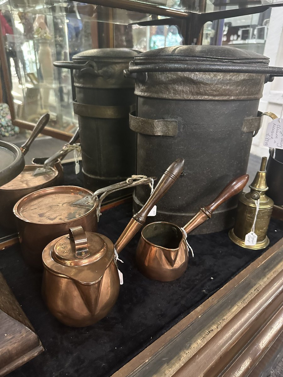 astraantiques's tweet photo. Gorgeous antique and vintage kitchenalia are among unit 33’s new stock. #kitchenalia #woodenstools #butterpats #countrykitchen #farmhousechic #farmhousestyle #countrykitchenware #countryhousestyle #astraantiquescentre #hemswell #lincolnshire https://t.co/BFuf4O4SAb