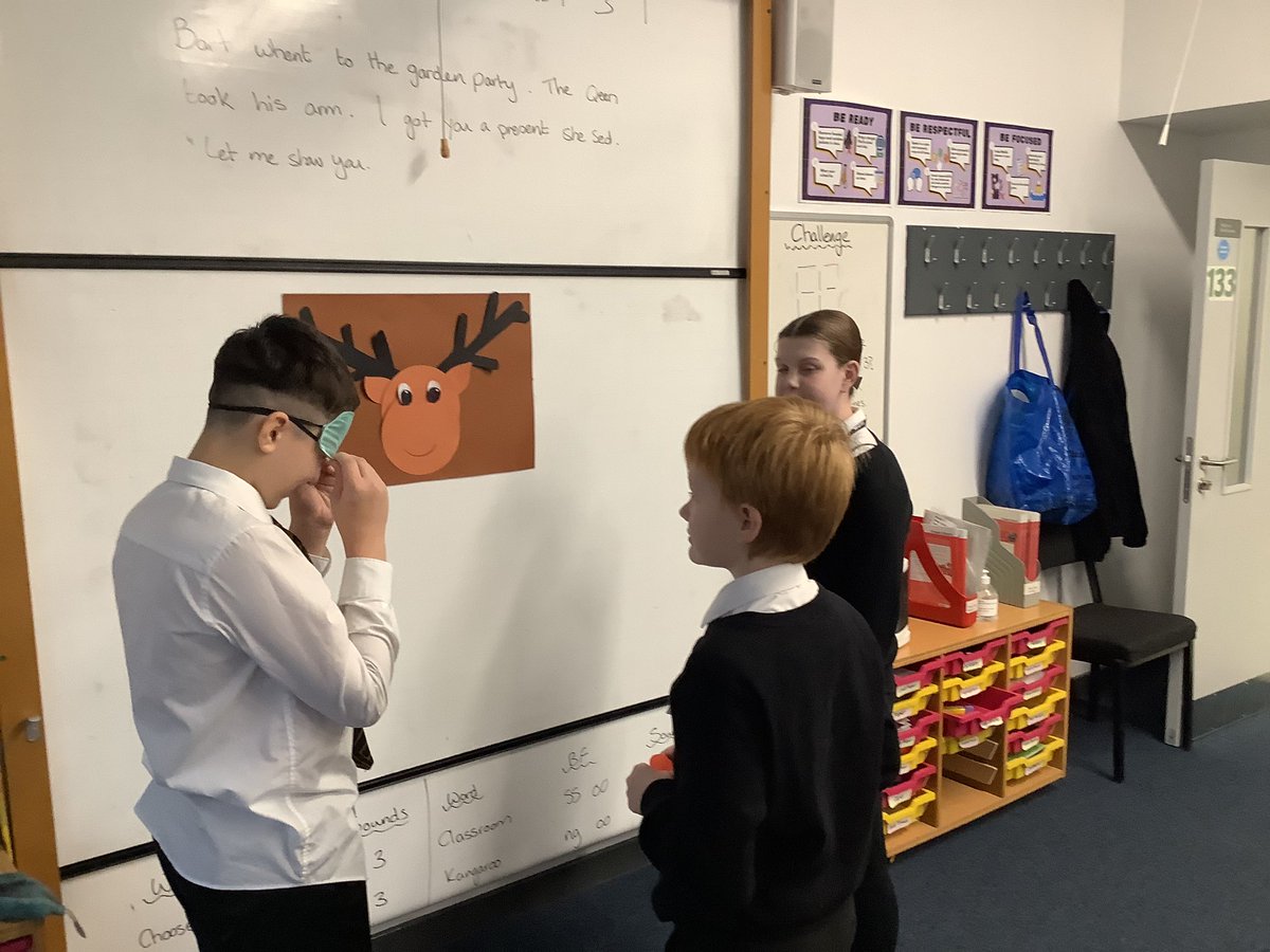 Mrs_Lancaster1's tweet photo. Some of my S4 childcare class were leading our S1s in a craft or games session. The S1s had a brilliant time! I was really impressed by the organisation and maturity of the seniors. 

#earlylearning #CFE #educacion @GHSfalkirk https://t.co/2YXDIXpfrl