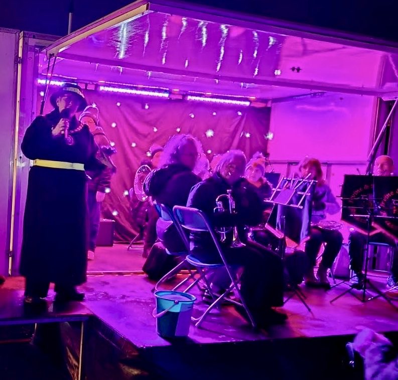 North Ayrshire Provost (@nac_provost) on Twitter photo The children loved the parade in the dark on Friday evening from Cunninghame House to <a href="/Scotmaritime/">Scottish Maritime Museum</a>, singing carols all the way. The visual effects on the building were magical. A marvellous prelude to the #Christmas goods and crafts on site. Thanks to everyone involved The children loved the parade in the dark on Friday evening from Cunninghame House to <a href="/Scotmaritime/">Scottish Maritime Museum</a>, singing carols all the way. The visual effects on the building were magical. A marvellous prelude to the #Christmas goods and crafts on site. Thanks to everyone involved