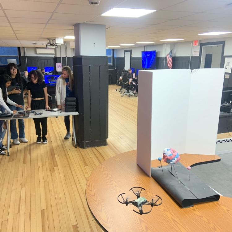 HTH Middle School tweet media