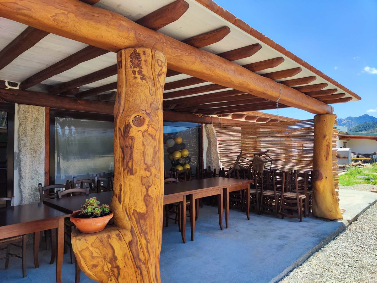 PINUCCIOMARONG2's tweet photo. Realizzazione delle sale adibite alla ristorazione di un agriturismo in Sardegna.+39 329 1943500 info@pinucciomarongiu.it
https://t.co/3vmJ7FPmlZ
https://t.co/cw1Ej9q0Lp...
https://t.co/5isUT2eF5M
#tettiinlegno #artigiano #handmade #sardegna #olgiastra #tortolì #coperture https://t.co/RazTrpvR4M