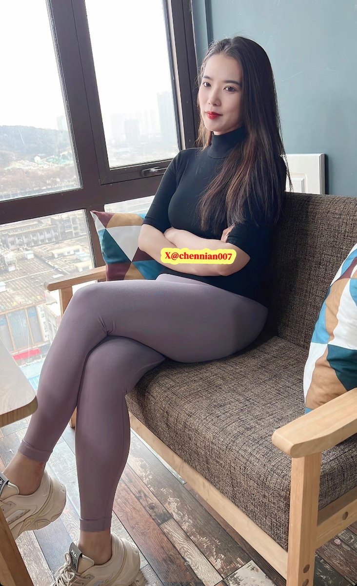 愿你可以精致到老，眼里长着太阳，笑里全是坦荡。 https://t.co/8gBV0eA8wB