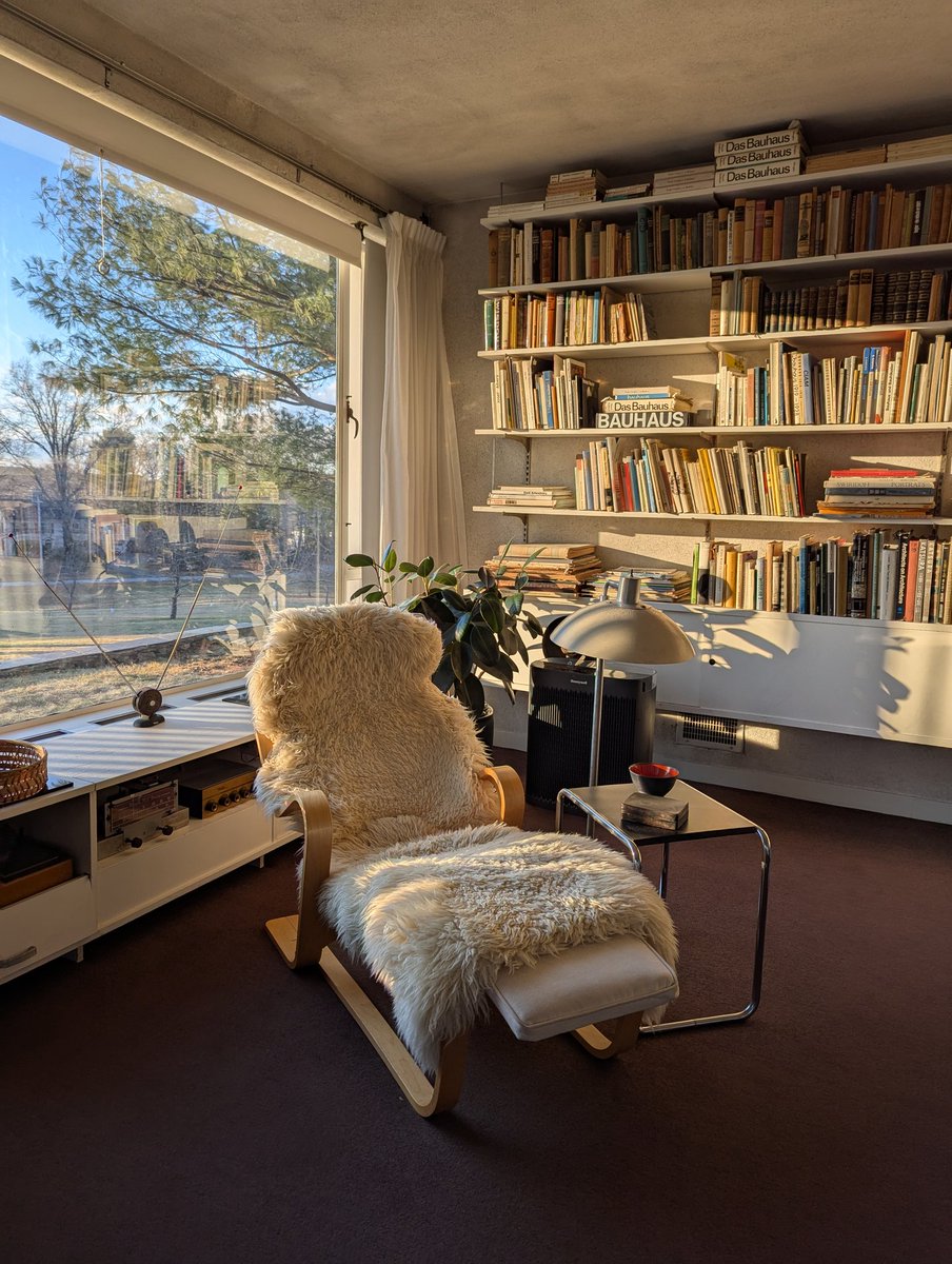 yokaihainen's tweet image. Visited the home of Walter Gropius, founder of Bauhaus, in Lincoln, MA, now a museum