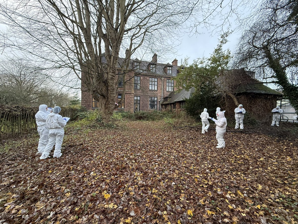 Outdoor crime scene day! No weather warning in place for this week! <a href="/UniOfHull/">University of Hull</a>