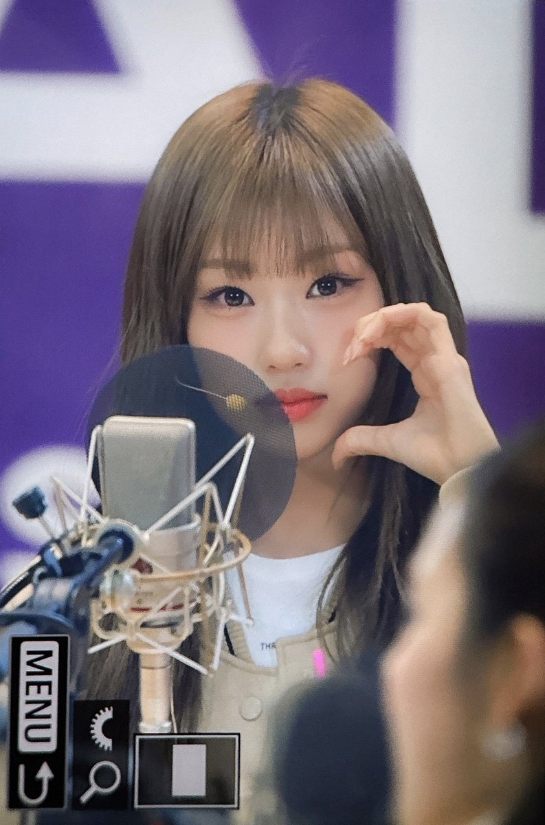 241202 #IZNA #이즈나 #CHOIJUNGEUN #최정은