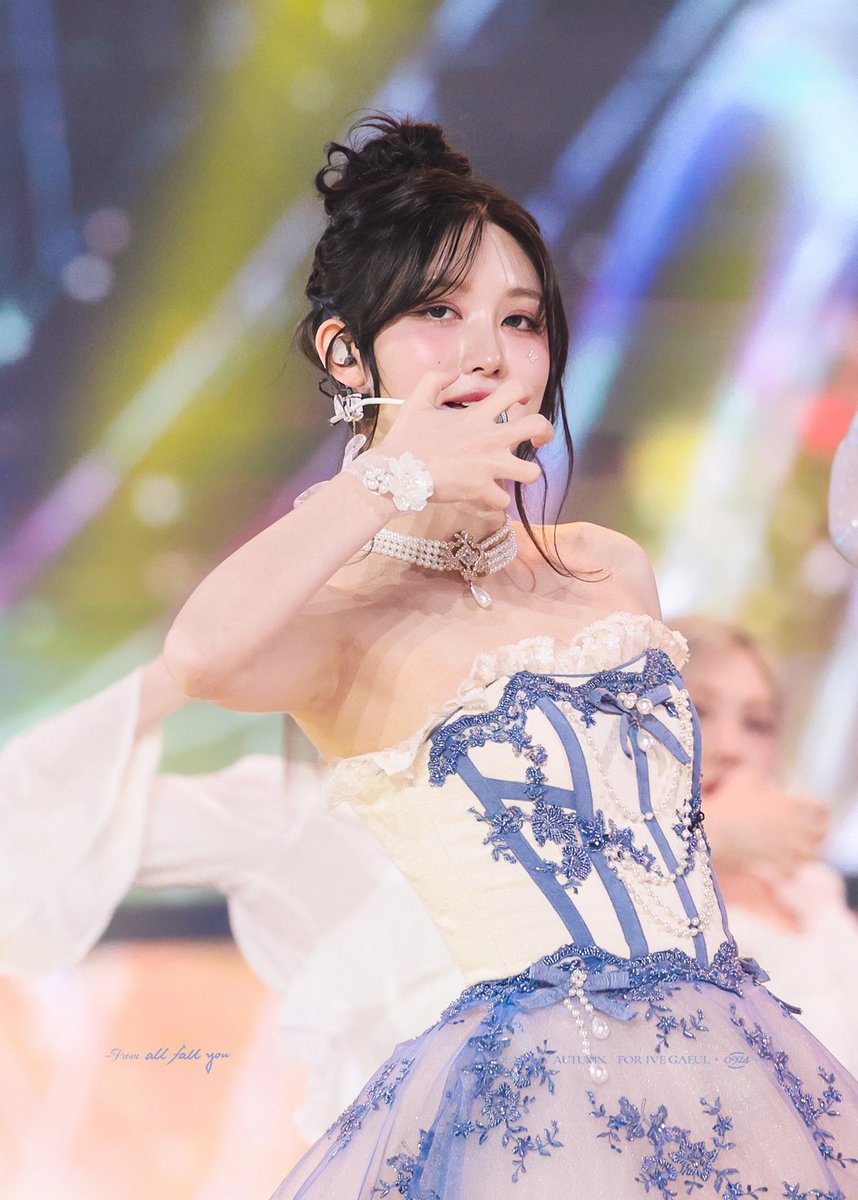 241130 MMA 
#아이브 #IVE #가을 #김가을 #GAEUL #ガウル