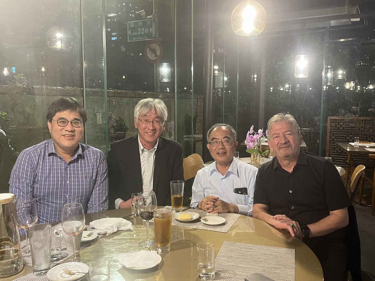 Seminar talk by Prof. Fujigaya from Kyushu University in the morning and dinner with Prof. Satoh and Prof. Borsali and President Chen!