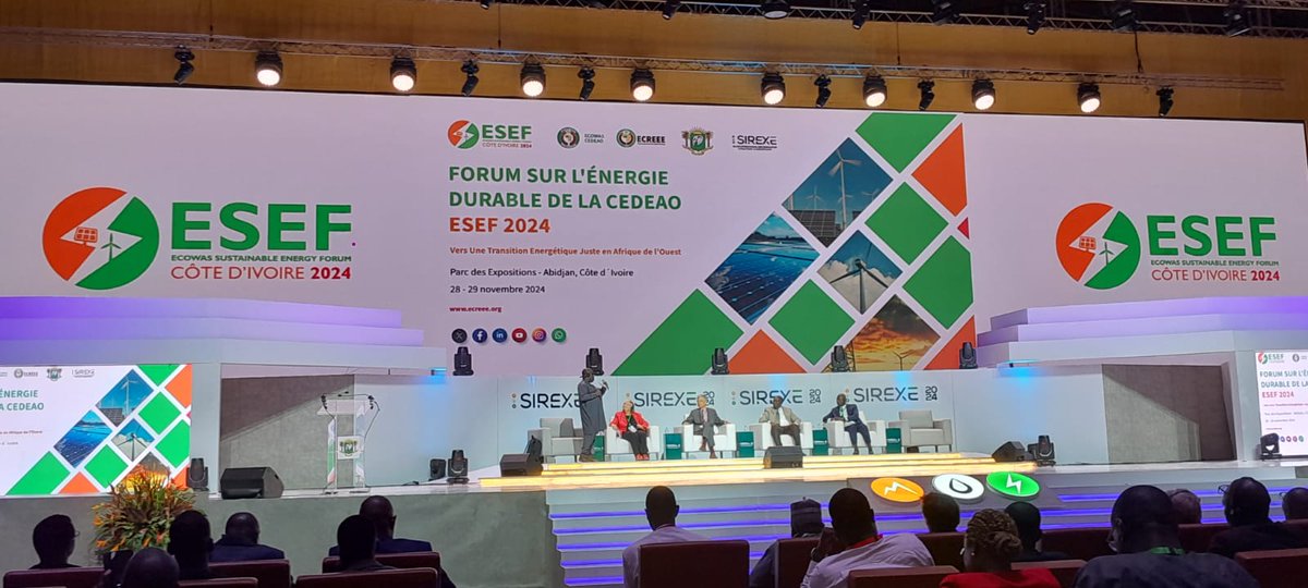 eurochammali's tweet image. From Nov. 27 to Dec. 2, 2024, 🇨🇮 Abidjan hosted the 1st International Exhibition of Extractive and Energy Resources, and the ECOWAS Sustainable Energy Forum (ESEF).⚡🛢️(1/2)
 #CIEM #EBOWWN #Eurocham #EurochamClusterAfrica #CommissionEnergie #Mali