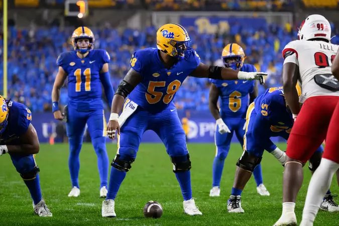 Pittsburgh offensive lineman Terrence Moore is entering the transfer portal, his agency <a href="/3strandsports/">3 Strand Sports & Entertainment</a> tells <a href="/CBSSports/">CBS Sports</a>/<a href="/247Sports/">247Sports</a>.

Moore, who is repped by <a href="/monnier_oscar/">Oscar Monnier</a> and <a href="/EugeneTLee/">Eugene T. Lee</a>, has played in 39 career games and made 10 career starts. Has played both center and guard.