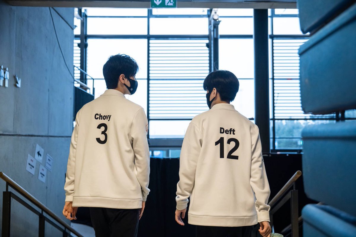 ᅟ⋆ (@deft123__) on Twitter photo 