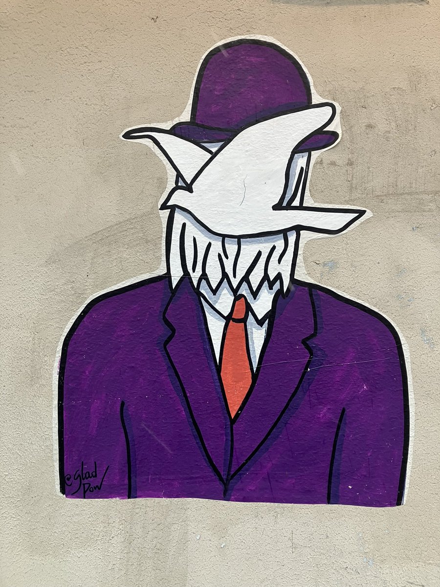 #MondayMotivation 
#LundiMotivation
Et si on regardait la colombe de la paix 🕊️ ?
#StreetArt 🤩