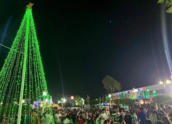 Bienvenido el mes de Diciembre tiempo bonito donde nuestro Señor nos invita a promover la paz y buscar juntos el encuentro de nuestro noble pueblo cómo hermanos que somos. Dios bendiga a Venezuela 🙏
