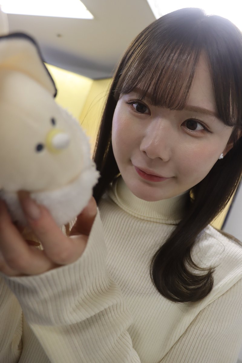 湯けむり温泉バスツアー2024 👸🏻🤍

フリータイム - 撮影会 9️⃣ 🕊💫

みるみるは生牡蠣さんを見つけた🦪👶🏻

開催日：12月01日（日）

#miru
#miruバスツアー https://t.co/jK2zjIEnr6
