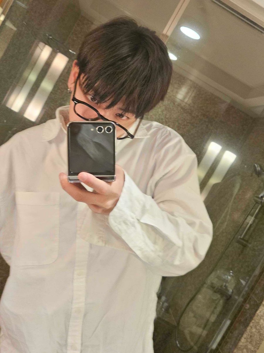 timetoBND's tweet image. 231203
명재현 위버스 포스트

📎 weverse.io/boynextdoor/ar…

#BOYNEXTDOOR #보이넥스트도어 #BND #명재현 #JAEHYUN