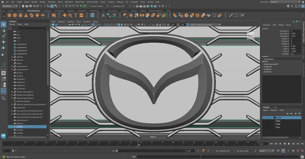 やまけん tweet media