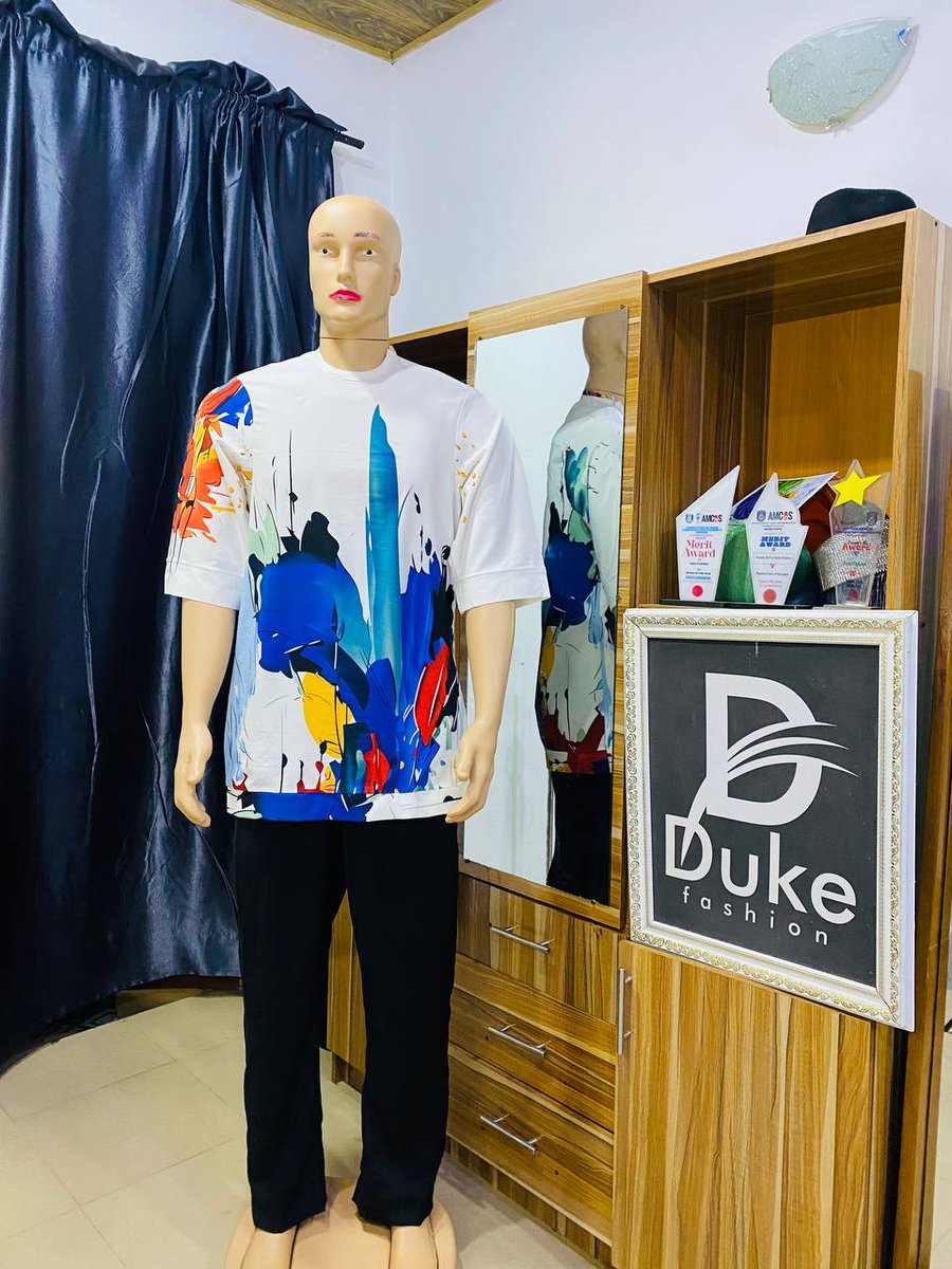 dukefashionhq's tweet photo. When you wear colourful outfits, you wear Happiness โค๏ธ
Let Duke Fashion style you and stay Cheerful.
#MadeByDuke
#MondayMotivation
Location: Ilorin, Kwara State.
Nationwide Delivery
WhatsApp: +2348108959881 https://t.co/0lpUuh5RwE