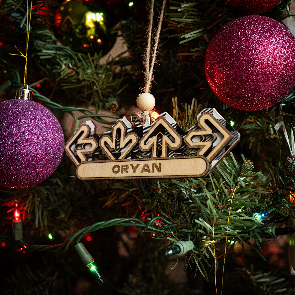 shopDangerShark's tweet image. Something a little different. A Pop-up Etsy Shop! The next two weeks we'll be selling custom Wooden DDR ornaments. Some offer personalization to add your gamertag/name.

Everything is made to order and will ship within 1-2 business days of ordering. 

etsy.com/shop/DangerSha…