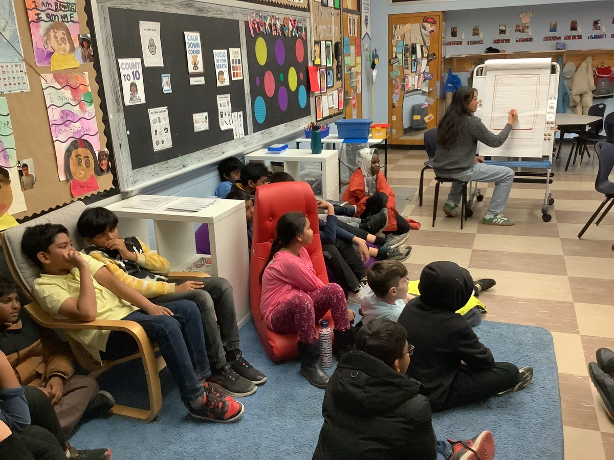 Integration is a priority at Taylor Creek. Our grade 5/6 and ISP classes joined together for a collaborative art activity connecting memories that inspire us to draw wonderful works of art!