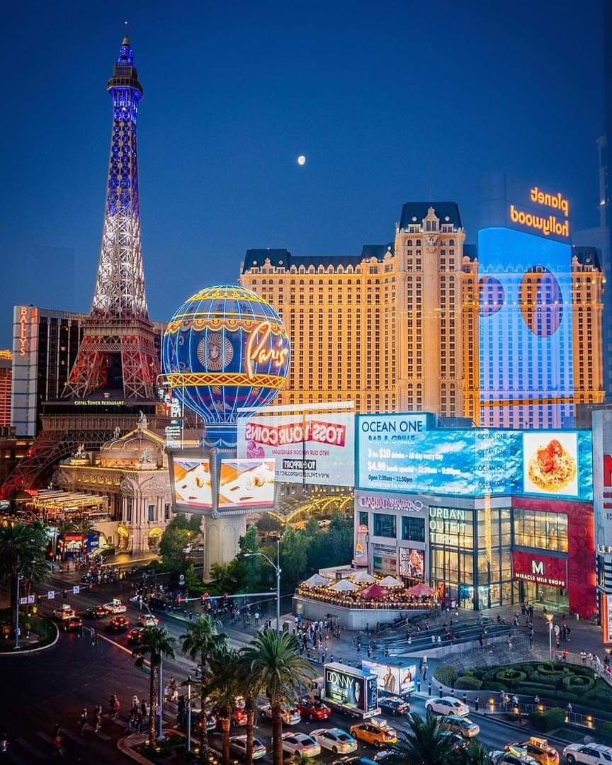 Sin City Las Vegas tweet media