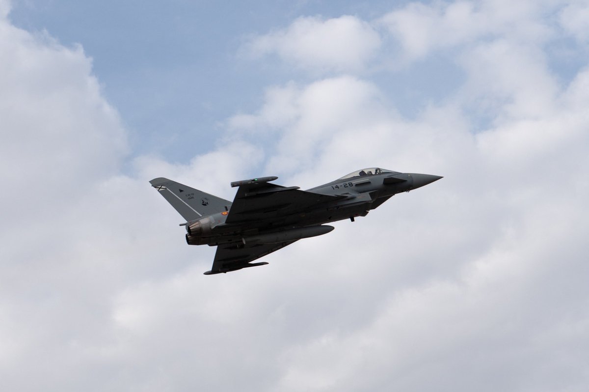 AirbusDefence's tweet photo. ESCAN radar takes to the skies in a Spanish #Eurofighter in a first test flight, conducted in close collaboration with the @EjercitoAire and @Defensagob.

Enhancing the Eurofighter’s capabilities in multimode air-to-air and air-to-ground operations, the electronically scanned radar will be integrated into the latest generation Eurofighters of Spain’s ‘Halcón’ and Germany’s ‘Quadriga’ orders.