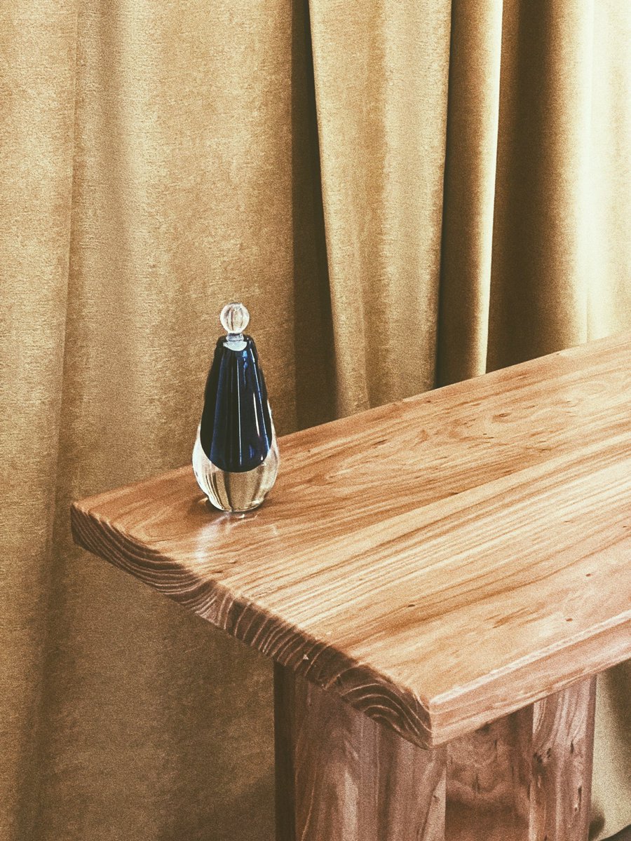 Iskra Velitchkova ⚫️➖ tweet media