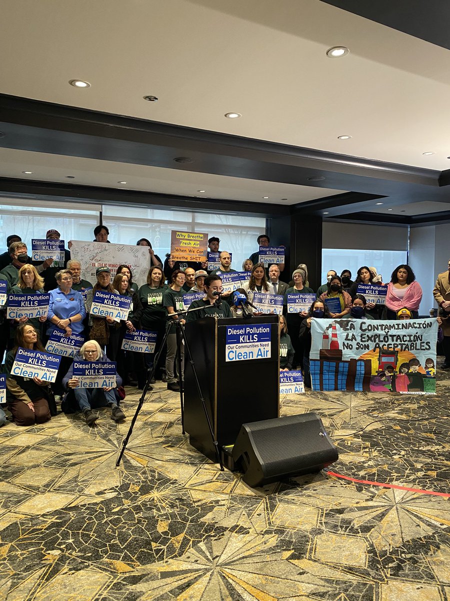 “Roughly 9 million IL residents—the majority of the state’s residents—experience unsafe air” -Emilee Chaclas, IL Sierra Club #CleanAirNow