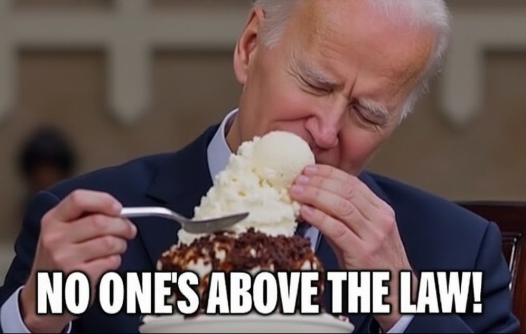 wickedsmaahht's tweet image. Looks like the @nytimes forgot the memo! Too busy reporting on the 'Great Sleepy Joe Ice Cream Meltdown of '24' to cover the real scoops. #PardonThePardons #SelectiveReporting"