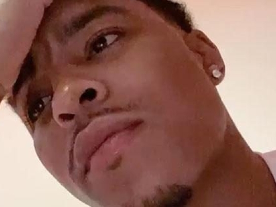Diddy’s Son, Justin Combs, Banned From Renting L.A. Homes For Parties

 Justin Combs, the 30-year-old son of Sean “Diddy” Combs, has reportedly been blacklisted from renting homes in Los Angeles due to his alleged behavior at luxury rental properties....… ift.tt/5YsbRkL