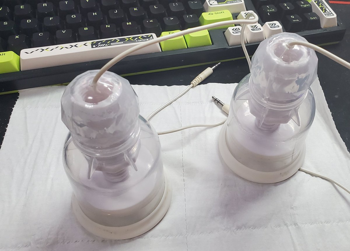 小查什么都不知道 tweet media