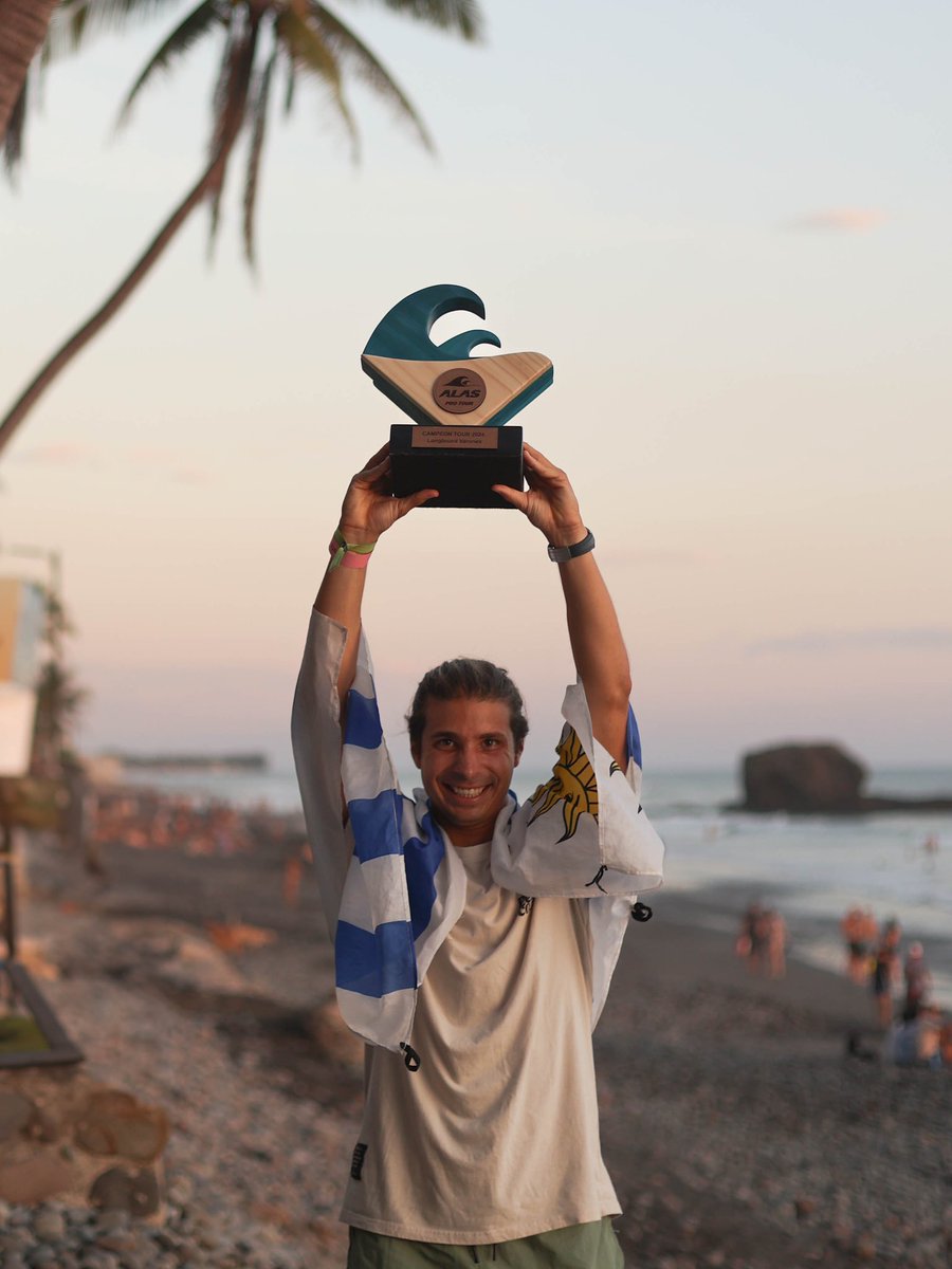 ¡URUGUAY NOMÁ!
 
Bicampeón Latinoamericano @ALASProTour . Estoy super feliz de consagrarme campeón del tour este 2024. Cerrando con broche de oro mi año competitivo internacional
 
Gracias a todos los que me dan para delante, familia, amigos, equipo de trabajo y patrocinadores.