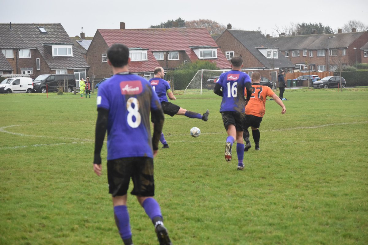 menunitedfceast's tweet photo. Our match photos from yesterday’s 2.2 draw against Seaford Athletic are now up on our @flickr account!
📷⚽️💜
https://t.co/rvCtktFQK6
#ssfl #smashthestigma #sundayleague #menunited #matchphotos https://t.co/24PRqjZleQ