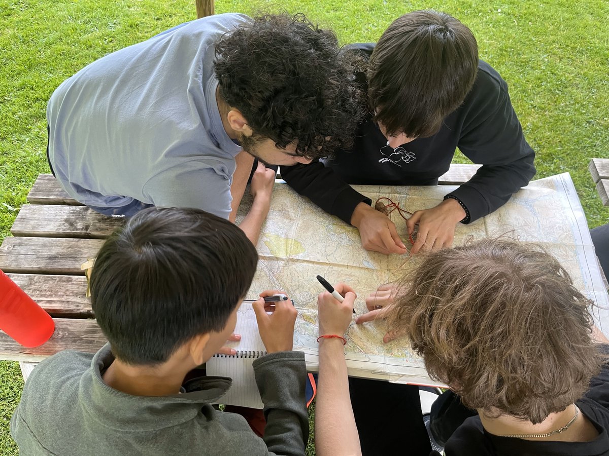 Over 100 <a href="/chelseaacademy/">Chelsea Academy</a> students take part in <a href="/DofE/">The Duke of Edinburgh’s Award</a> each year, gaining valuable #LifeSkills such as organisation, prioritisation, perseverance, teamwork, leadership and much more!
Click here to donate: chelsea-academy.org/chelsea-academ…
#GivingTuesday