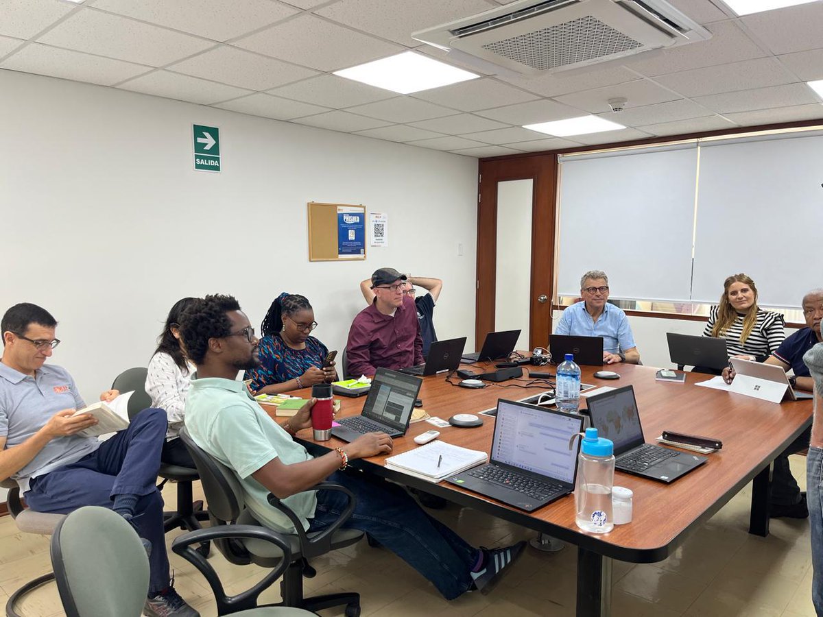 CGIARbreeding's tweet photo. ๐ฑIndependent breeding program assessments are key to boosting efficiency
The BPAT team of @UQ_News & #AcceleratedBreeding evaluated @Cipotato & @BiovIntCIAT_eng breeding programs, aligning efforts to close gaps & reduce duplication. Congrats to them on modernizing programs!๐ https://t.co/jLl6WGfwWj