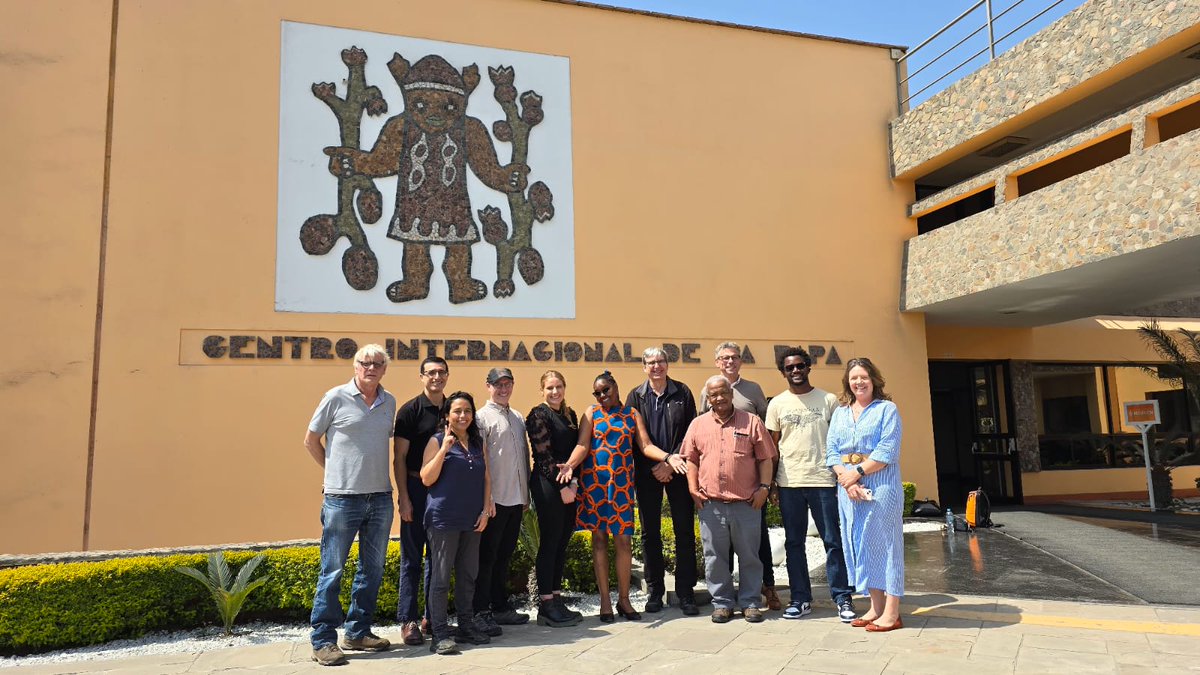CGIARbreeding's tweet photo. ๐ฑIndependent breeding program assessments are key to boosting efficiency
The BPAT team of @UQ_News & #AcceleratedBreeding evaluated @Cipotato & @BiovIntCIAT_eng breeding programs, aligning efforts to close gaps & reduce duplication. Congrats to them on modernizing programs!๐ https://t.co/jLl6WGfwWj