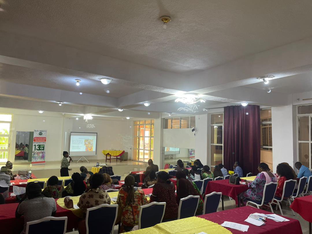 Women's International Peace Centre (@thewipcentre) on Twitter photo ⏩Updates from DRC⏪️
Together with our partners, <a href="/wahdi_asbl/">WAHDI_asbl</a>, we held a capacity-building training on climate justice & advocacy, equipping participants with skills to engage authorities effectively in fighting the climate crisis in North Kivu. #WomenLeadClimateAction
1/4 ⏩Updates from DRC⏪️
Together with our partners, <a href="/wahdi_asbl/">WAHDI_asbl</a>, we held a capacity-building training on climate justice & advocacy, equipping participants with skills to engage authorities effectively in fighting the climate crisis in North Kivu. #WomenLeadClimateAction
1/4