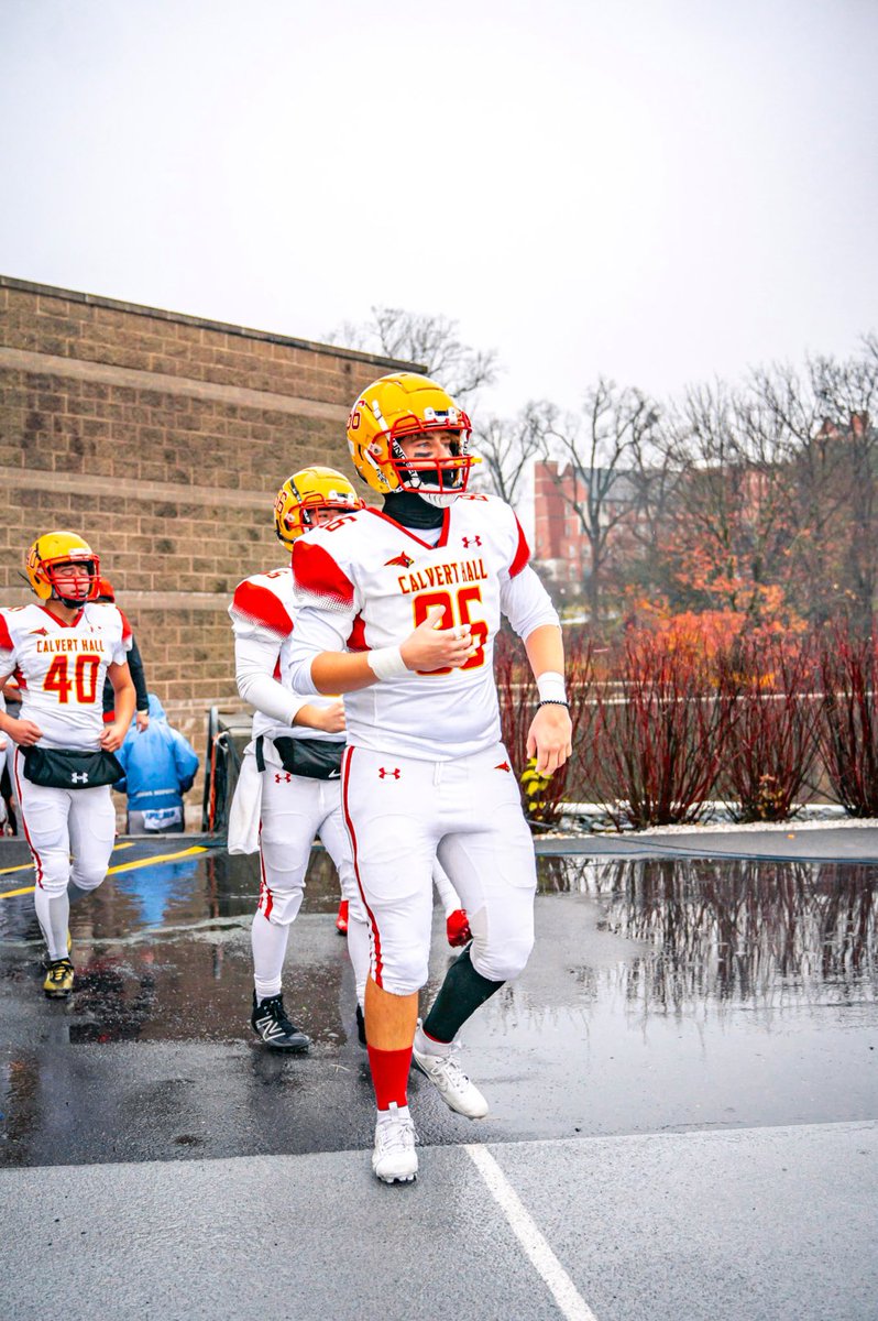 Senior Season Highlights 
6”0 220 LongSnapper/DE 
Looking for a new home!!
hudl.com/v/2R5AcM