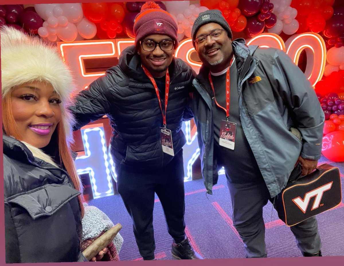 ChefGG76's tweet photo. Great Time at the game this weekend 🦃 https://t.co/03df3Xlshy