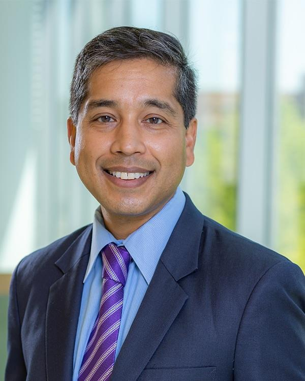 UChicago CERT Webinar is bringing in the holiday with Dr. Raj Shah <a href="/RajShahCO/">Raj Shah</a>  next Tuesday 12/10! 🔥
Topic: Pancreatic Endotherapy Updates
Date: Tuesday 12/10 at 4:30PM CST 
Free CME! 

Register here: ⬇️
uchicago.zoom.us/meeting/regist…

Be there!
#GITwitter