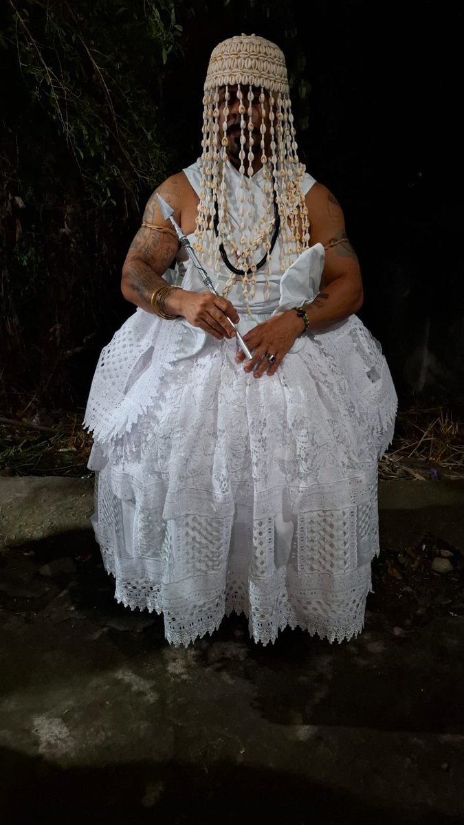 AladeFunfun's tweet image. 🍂Omolú🍂
- Enviamos para todo Brasil.📦
- Aceitamos cartões de débito e crédito.💳
.
.
.
#candomblé #ketu #efon #jeje #angola #omolu #obaluae #oluaye #jagun #atoto #ayoro #Igi #familiaigi #aze #ade #paramenta #palhadacosta #búzios #paramentas #orixa #orisa #vodun #nkisi