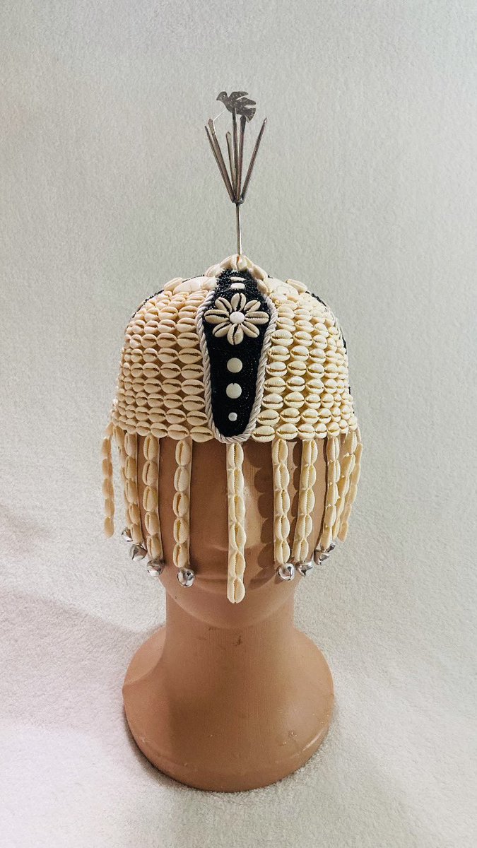 AladeFunfun's tweet image. 🍂Obaluaye⚜️
- Enviamos para todo Brasil.📦
- Aceitamos cartões de débito e crédito.💳
.
.
.
#candomblé #ketu #efon #jeje #angola #omolu #obaluae #oluaye #jagun #azauane #zapata #atoto #ayoro #Igi #familiaigi #aze #ade #paramenta #búzios #paramentas #xaxara #orixa #orisa #vodun