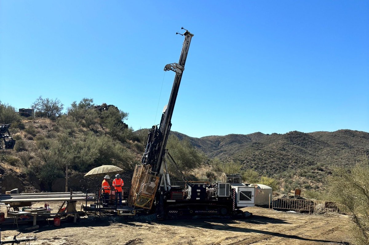 Resource World (@resourceworld) on Twitter photo Arizona Metals Intersects 20.1 m @ 3.6 g/t AuEq in Kay2 Zone at Kay Deposit - resourceworld.com/arizona-metals… #ResourceWorld #resourceinvesting #miningnews #mining <a href="/ArizonaCorp/">Arizona Metals</a>
#ArizonaMetals $AMC.to $AZMCF #gold #copper #zinc #Arizona Arizona Metals Intersects 20.1 m @ 3.6 g/t AuEq in Kay2 Zone at Kay Deposit - resourceworld.com/arizona-metals… #ResourceWorld #resourceinvesting #miningnews #mining <a href="/ArizonaCorp/">Arizona Metals</a>
#ArizonaMetals $AMC.to $AZMCF #gold #copper #zinc #Arizona