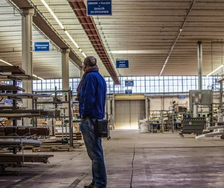 In aumento le persone incontrate o sostenute dalla rete Caritas. Nel 2023 sono state supportate 269.689 persone dai Centri di Ascolto e dai Servizi della rete Caritas. Rispetto al 2022 si è registrato un incremento del 5.4%. 

Tra gli assistiti, 1 persona su 4 ha un'occupazione.