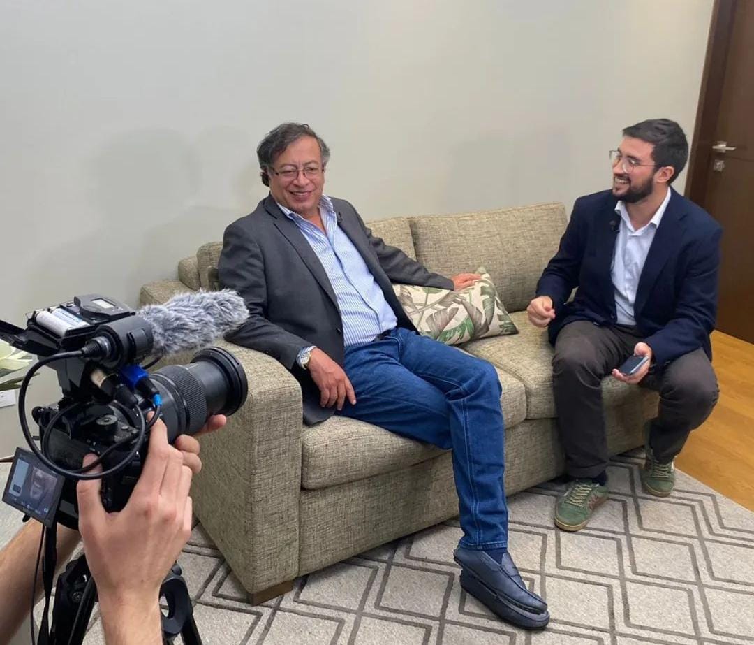 lmpandiella's tweet photo. Nominación al Gabo 
🔗https://t.co/c0HaAnYwxC

Entrevistas con Petro, Mujica, Francia Márquez, Jane Goodall
🔗https://t.co/Lu6r3psASF

Cobertura del estallido social en Cali 
🔗https://t.co/FMMJ59ZMMc

Elecciones de Colombia, España y R. Dominicana
🔗https://t.co/QA07ccMIjY https://t.co/QCUpY7eqW8
