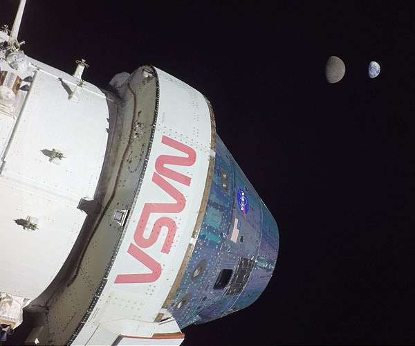 Astronauts venturing beyond Earth's protective magnetic and gravitational fields may face significant health risks, according to Quantum Biology - A Glimpse into the Future of Medicine, a new book by Dr Geoffrey Guy.
spacedaily.com/reports/Deep_s…