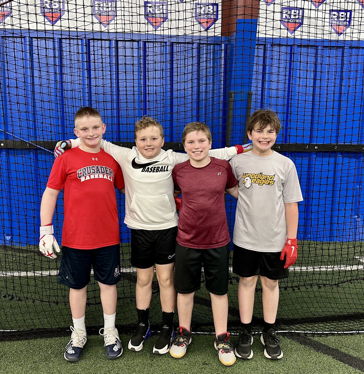 🎄 Holiday Sale! 🎄 

- 10% off Winter Camps &amp; 6-Month Memberships through Dec. 7 (RBITriCities.com)  
- 10% off apparel &amp; gift cards through Dec. 21.  

Don't miss these deals!  

#RBITriCities #HolidaySale #BeEliteBeSeen