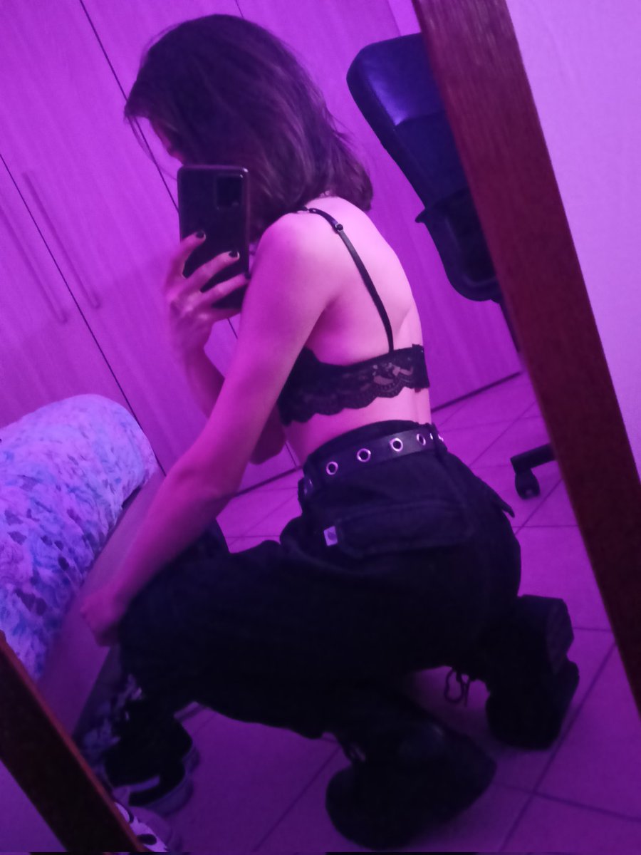 This girl is full of microplastics