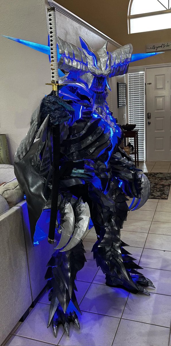 winshylow's tweet image. now this is power