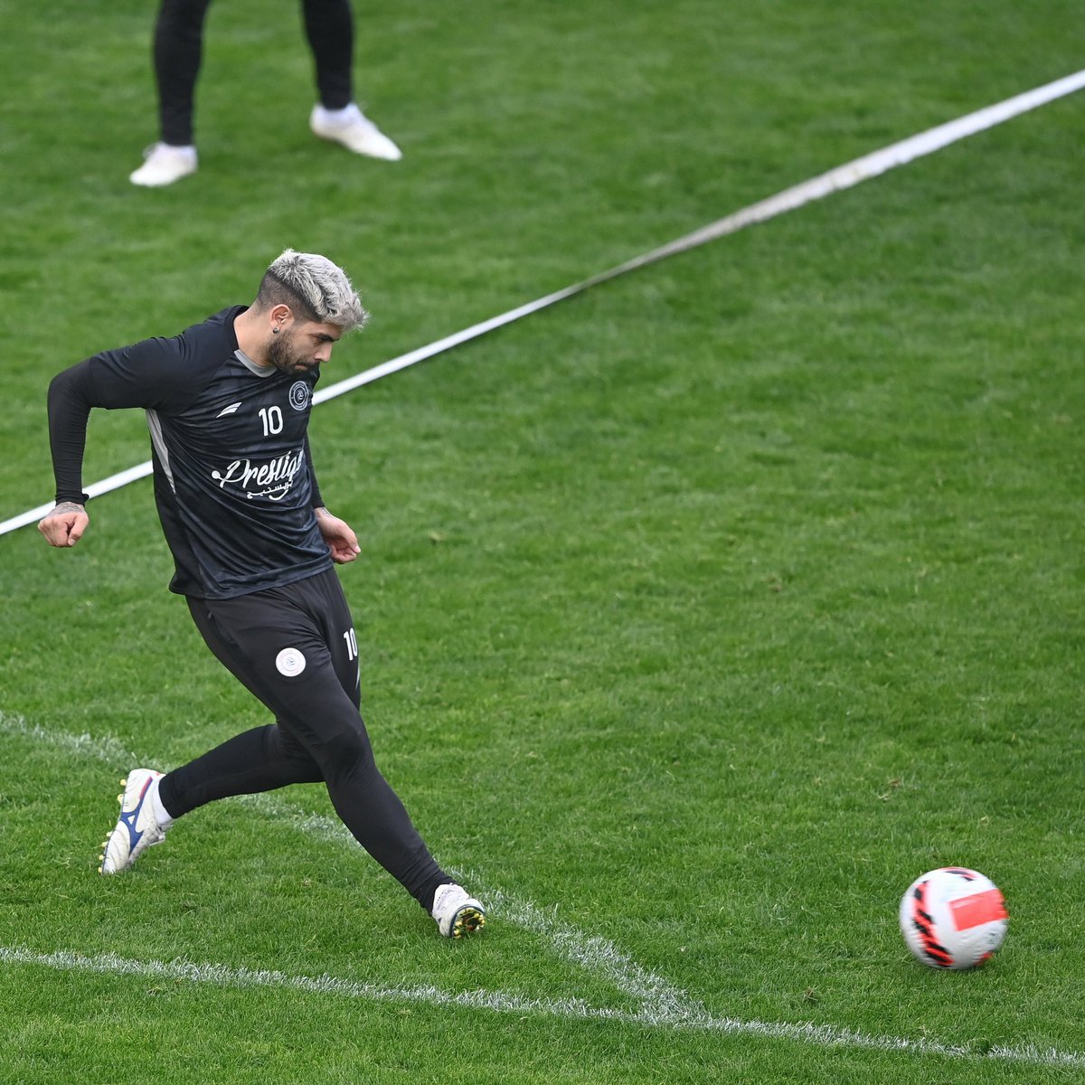 Banega media tweet media