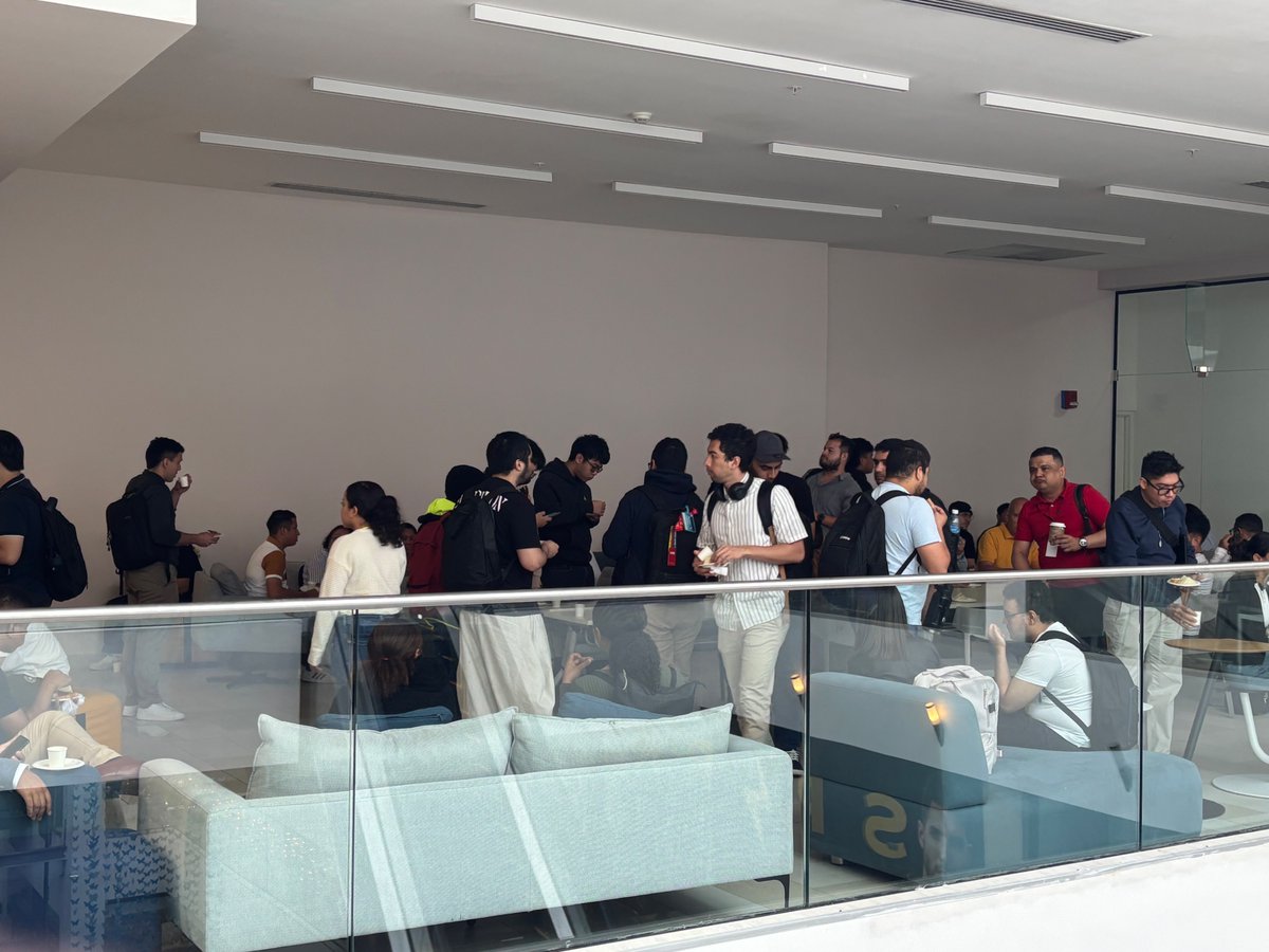 GDG Panamá tweet media